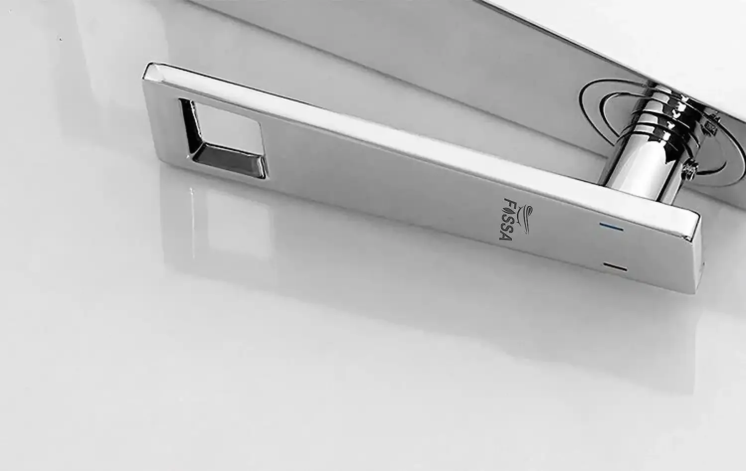 Fossa Royal Single Lever Basin Mixer Tap – Chrome Finish - Image 4
